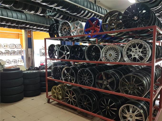 Tyres - Most Large Big Brake Kits