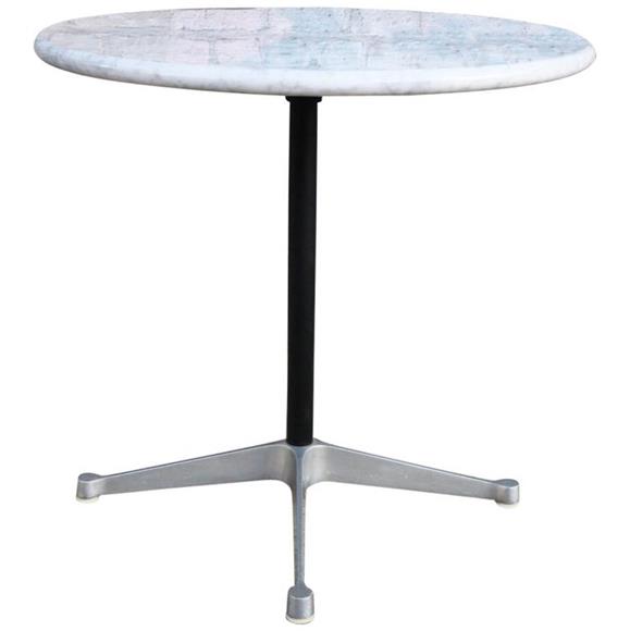 Perfect Smaller Spaces - Carrara Marble Dining Table