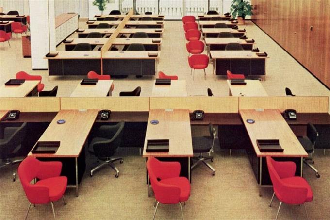 Greater Role - Office Furniture Design