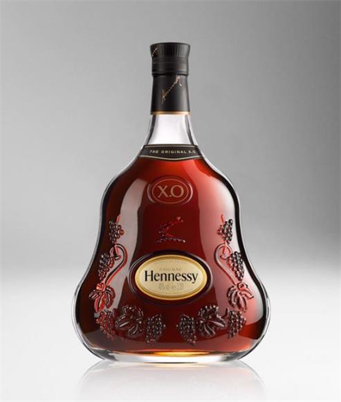 Giving Way The - Hennessy X.o