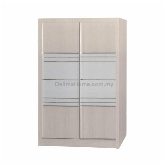 Bedroom Furniture Review - Large Wardrobe Stores Lot Contents
