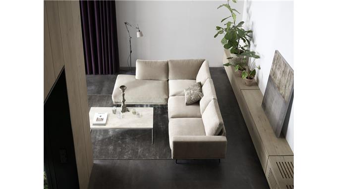 70s Furniture Design - Delicate Carlton Sofa Give Living