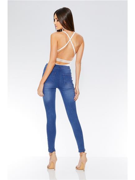 Casual Look - High Waisted Jeans