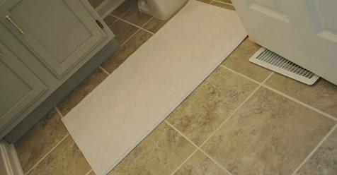 Home Design Ideas - Interlocking Vinyl Floor Tiles Bathroom