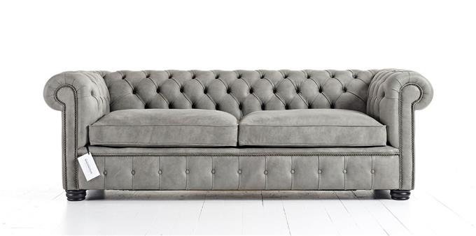 Looking Truly - London Chesterfield Sofa