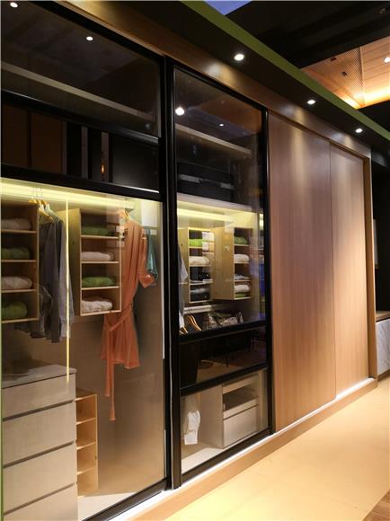 Modern Anti-jump Sliding Door Wardrobe - Choice Custom Made Kitchen Cabinet