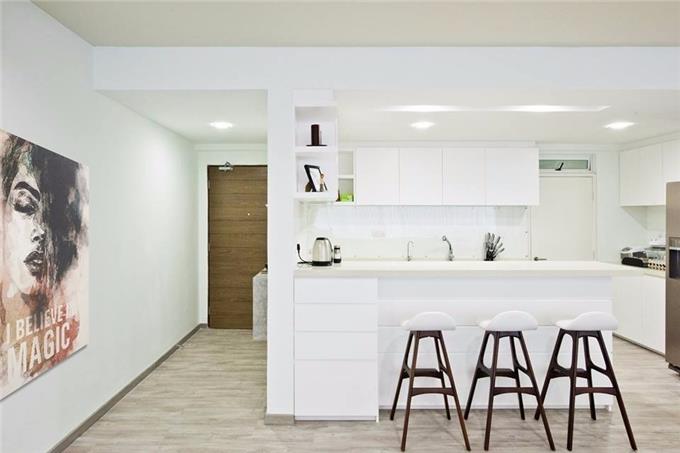 Built-in Kitchen Cabinets - Custom Kitchen Cabinet