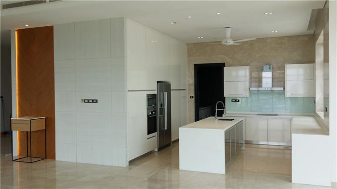 Interior Design Companies - Professional Kitchen Cabinet Specialist