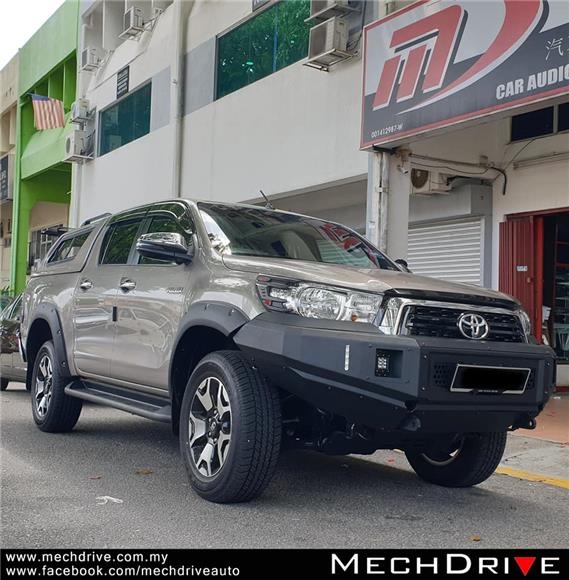 Lamp Cover - Toyota Hilux