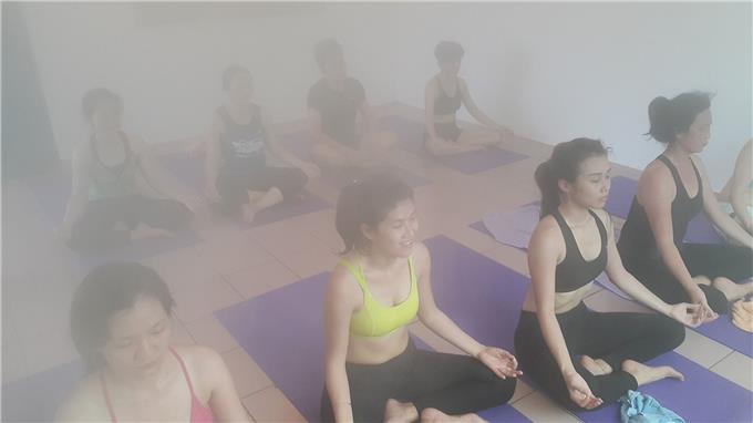 Vinyasa Yoga - Meditative Practice Designed Increase Flexibility