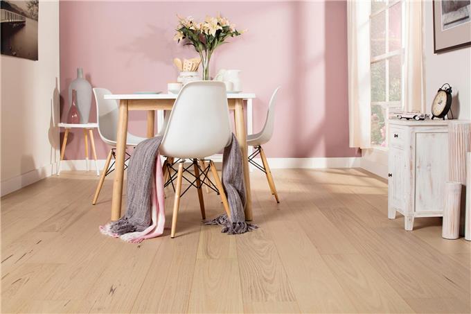 Scratch Resistant Surface - Laminate Flooring Made