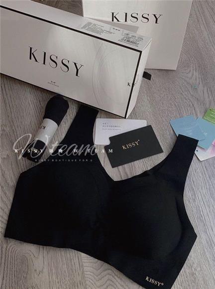 Unlike Traditional Underwear - Authentic Kissy Bra Set