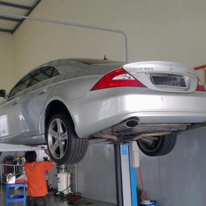 Car Parts - Workshop Specializing In Electronic Diagnosis