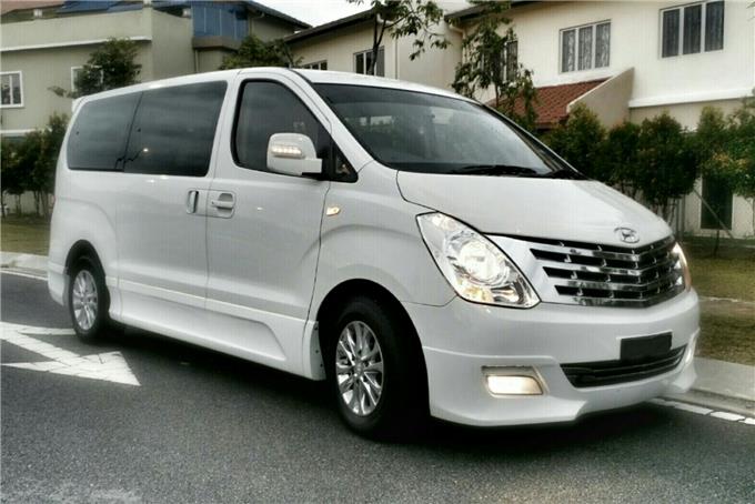 Family Car - Van Rental Malaysia