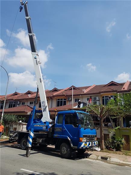 Tiek Hup Skylift Crane Services Selangor Kl - Rental High Performance Mobile Crane