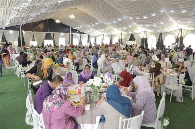 Pakej Catering Perkahwinan Dewan - Majlis-majlis Keramaian Antaranya Majlis Perkahwinan