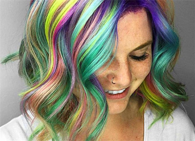 Light Colors - Things Consider Before Dyeing Hair