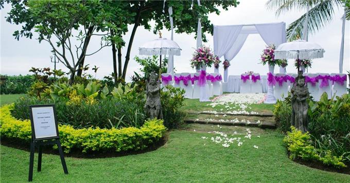 Can Seen From - Affordable Wedding Package