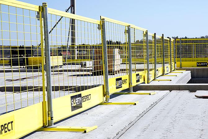 Safetyrespect's Edge Protection - Temporary Blocking Important Work Environment