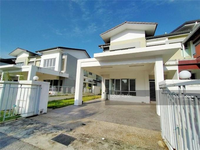 Bandar Seri Putra - 2-tingkat Rumah Berkembar Bangi
