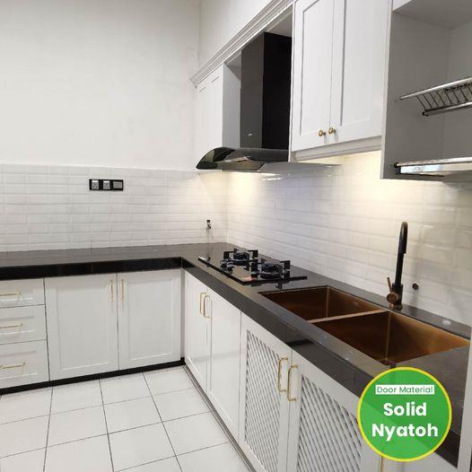 Relax With Family - Nyatoh Kitchen Cabinet