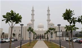 Pengantin - Permandangan Indah Masjid Sri Sendayan