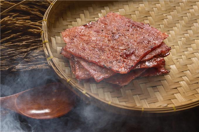Wing Heong Bakkwa Bbq Dried Meat Malaysia - Produced Grilling Every Handcrafted Slice