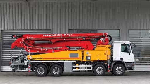 Weight Less Than - 42z Truck-mounted Concrete Boom Pump