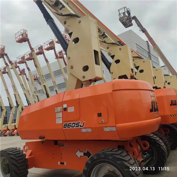 Deliver The Best Quality - Articulating Boom Lifts Combine Superb